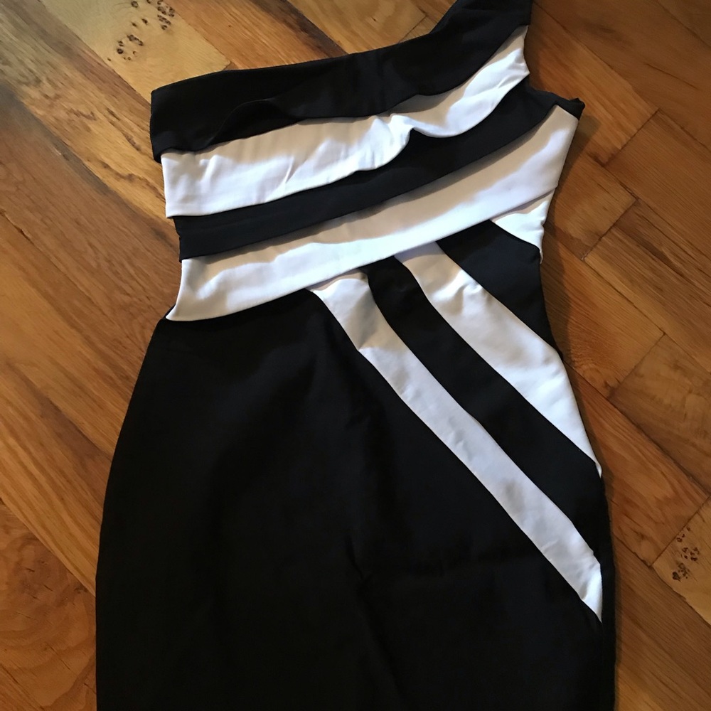 Ruby rox dress - Picture 6 of 6